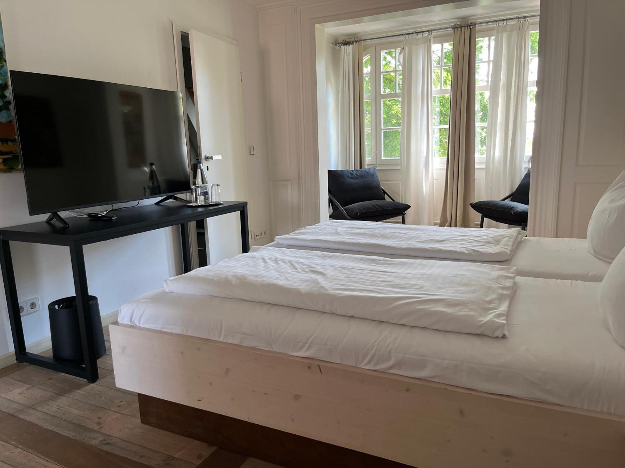 Hotel Hahn Gondelsheim Pokoj fotografie