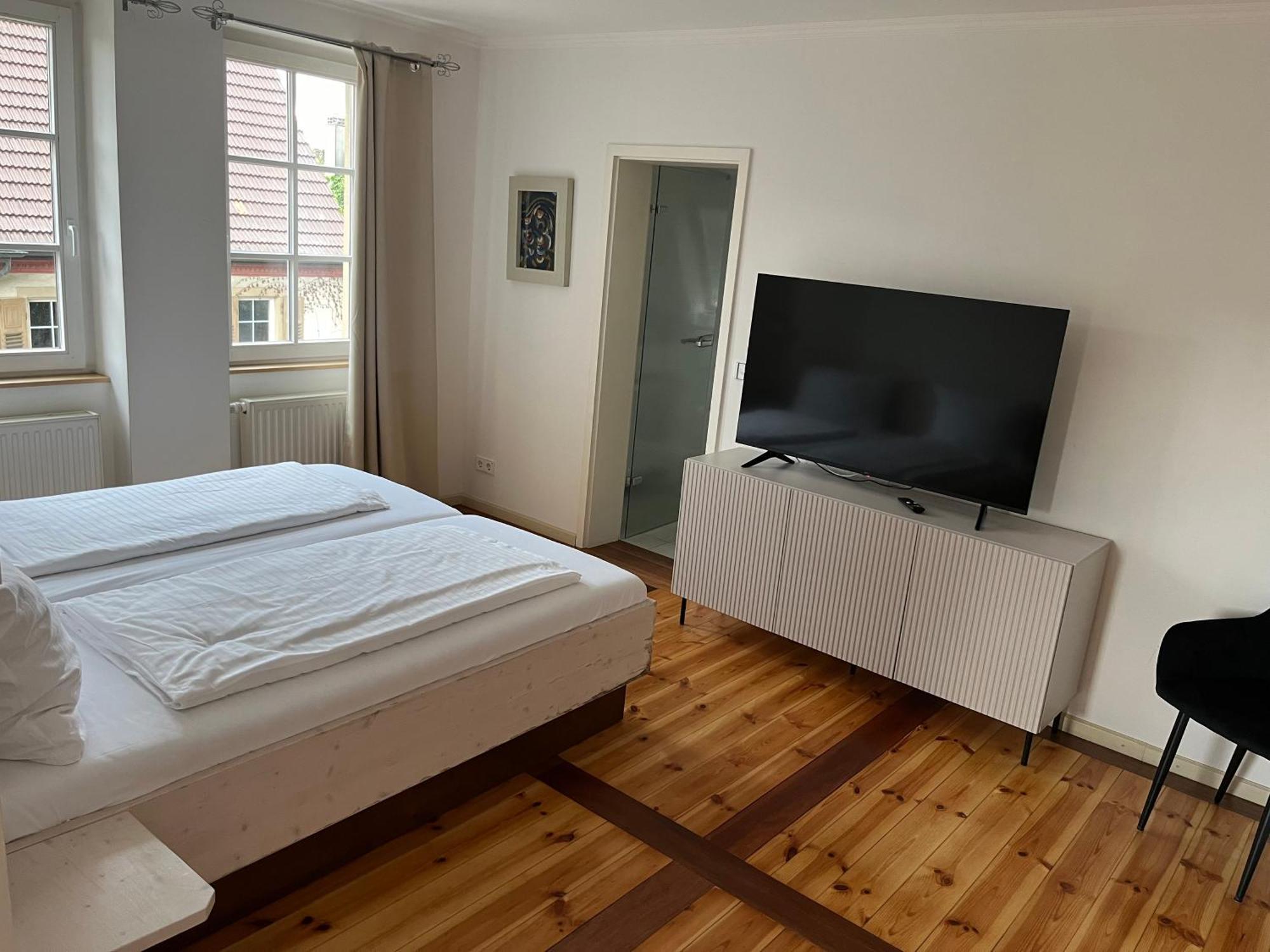 Hotel Hahn Gondelsheim Pokoj fotografie